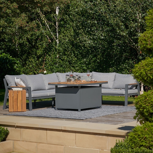 Ravello Corner Group with Fire Pit