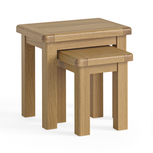 Gilling Oak Nest of Tables