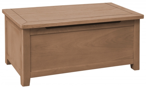 Hereford Oak Blanket Box