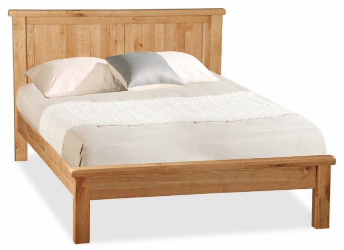 Country Rustic Waxed Oak 4'6 Double Panelled Bed